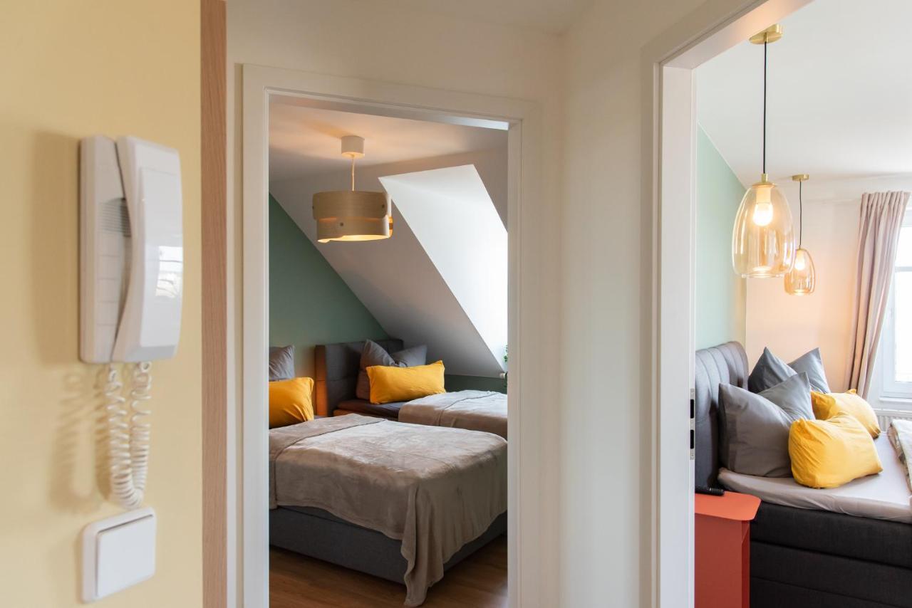 Bauhaus Apartment - Netflix, Nespresso, Zentral, Messe Chemnitz Luaran gambar